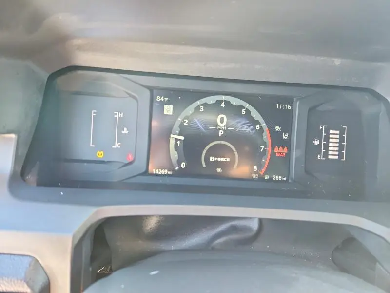 2025 TOYOTA TACOMA SR  