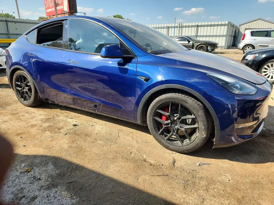 2022 TESLA MODEL Y   
