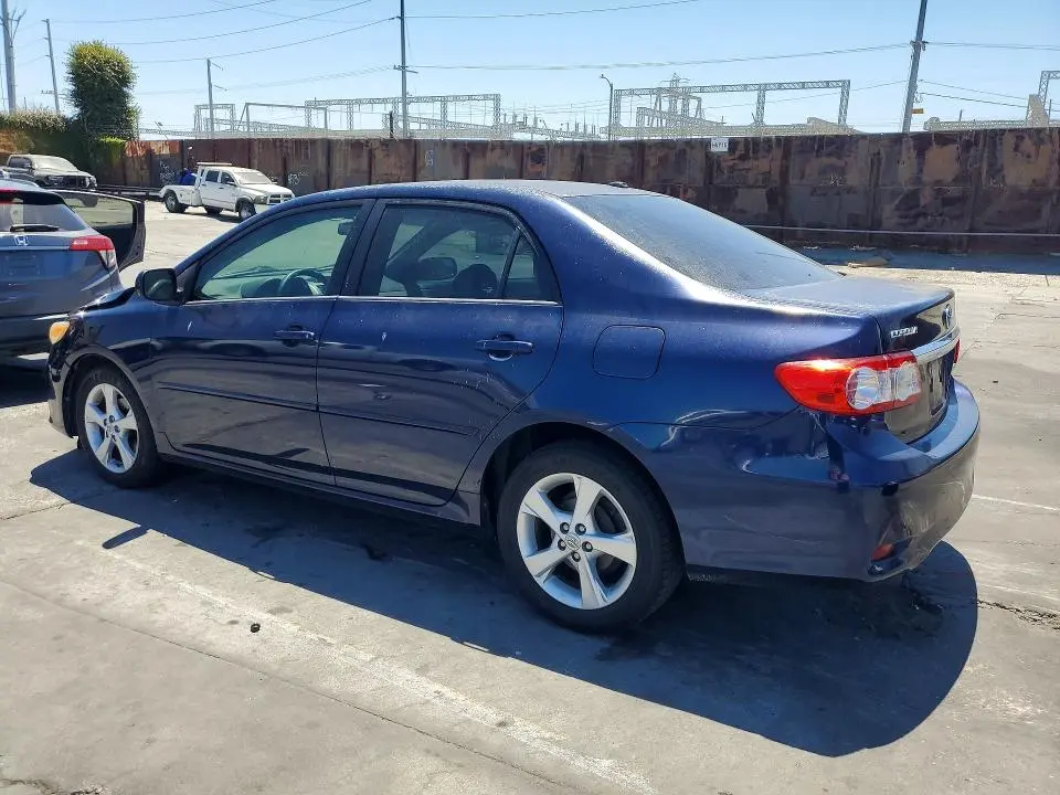 2012 TOYOTA COROLLA LE  