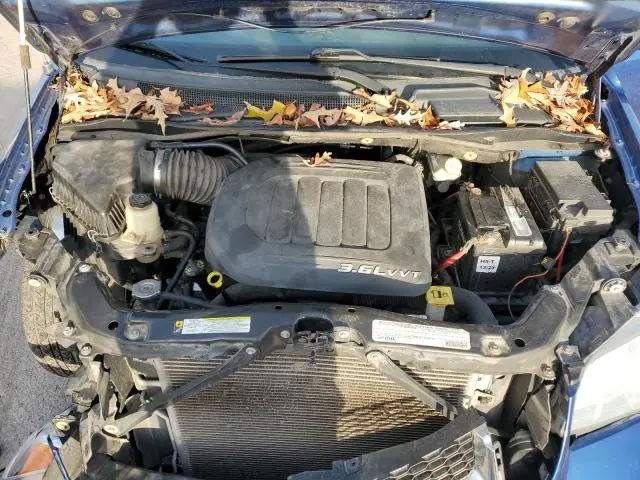 2011 DODGE GRAND CARAVAN CREW  