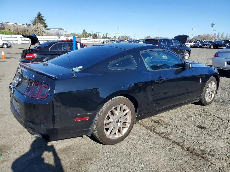 2013 FORD MUSTANG   