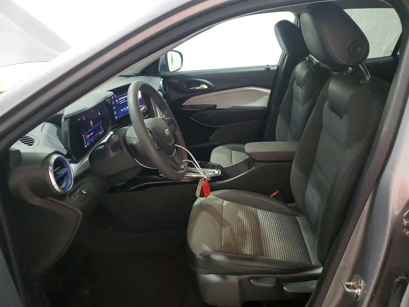2025 CHEVROLET TRAX 1LT  
