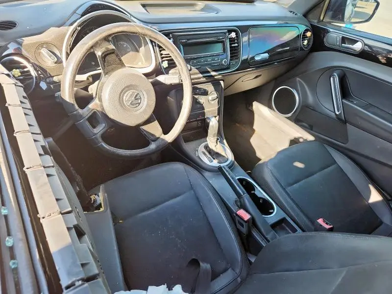 2012 VOLKSWAGEN BEETLE   