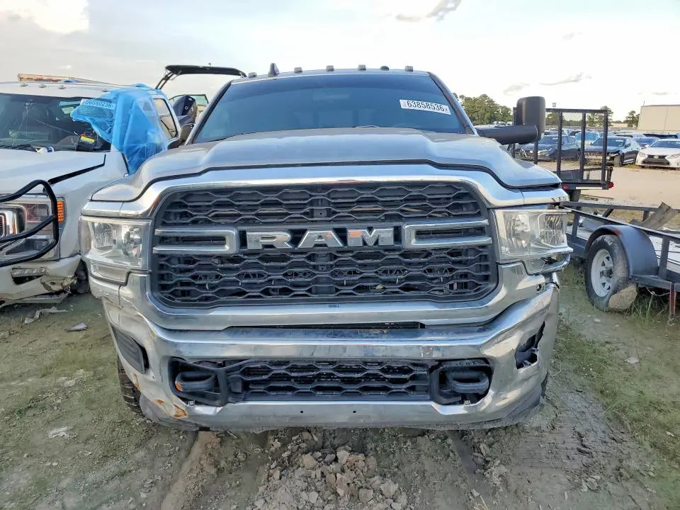 2021 RAM 3500 TRADESMAN  