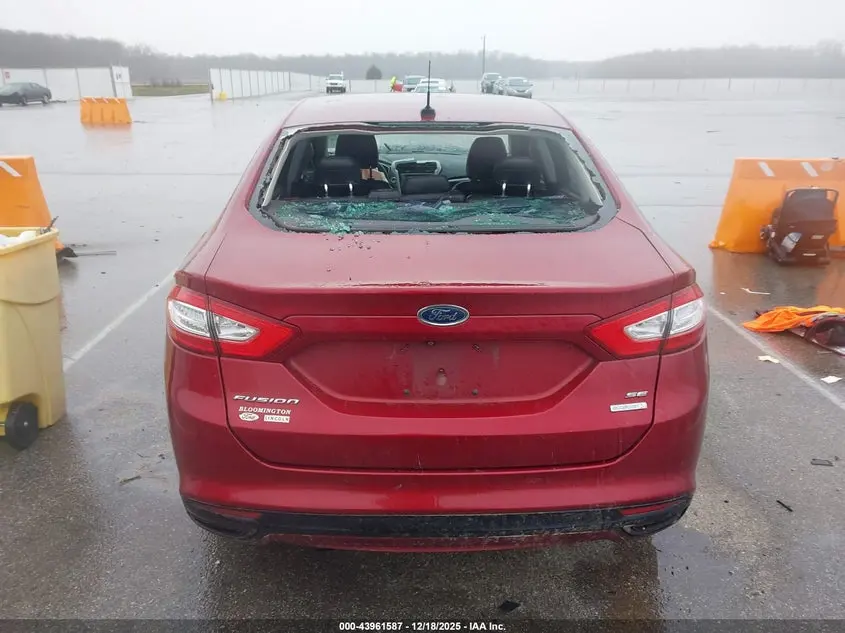 2015 FORD FUSION SE