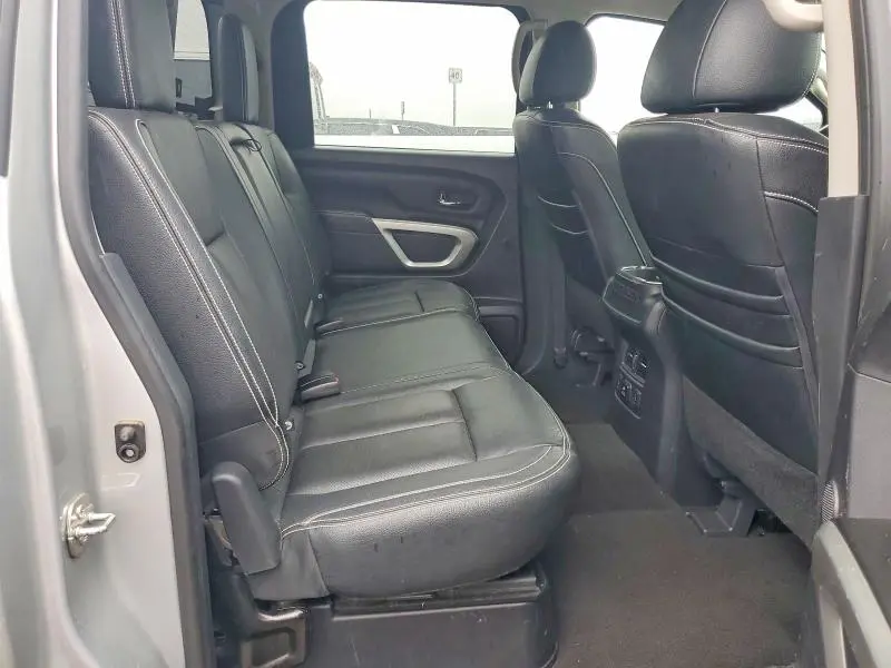 2018 NISSAN TITAN PRO-4X  