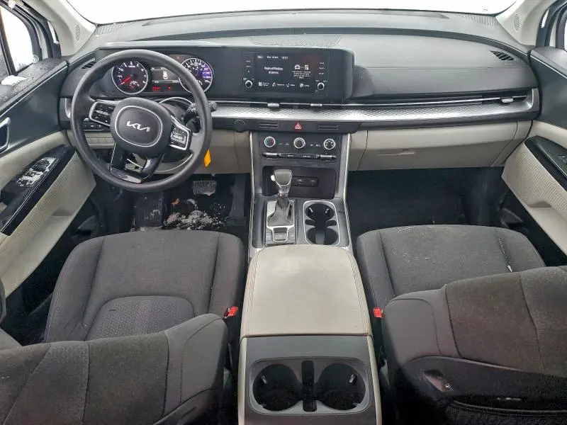 2023 KIA CARNIVAL LX  