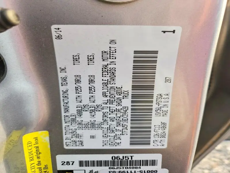 2014 TOYOTA TUNDRA SR5  