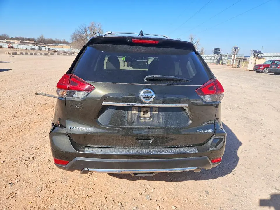 2017 NISSAN ROGUE S  