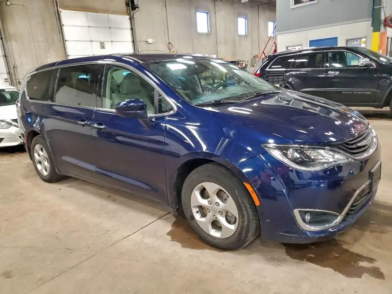 2018 CHRYSLER PACIFICA HYBRID TOURING PLUS  