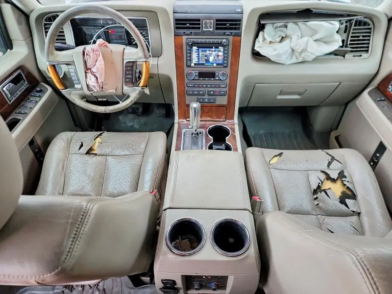 2013 LINCOLN NAVIGATOR L  