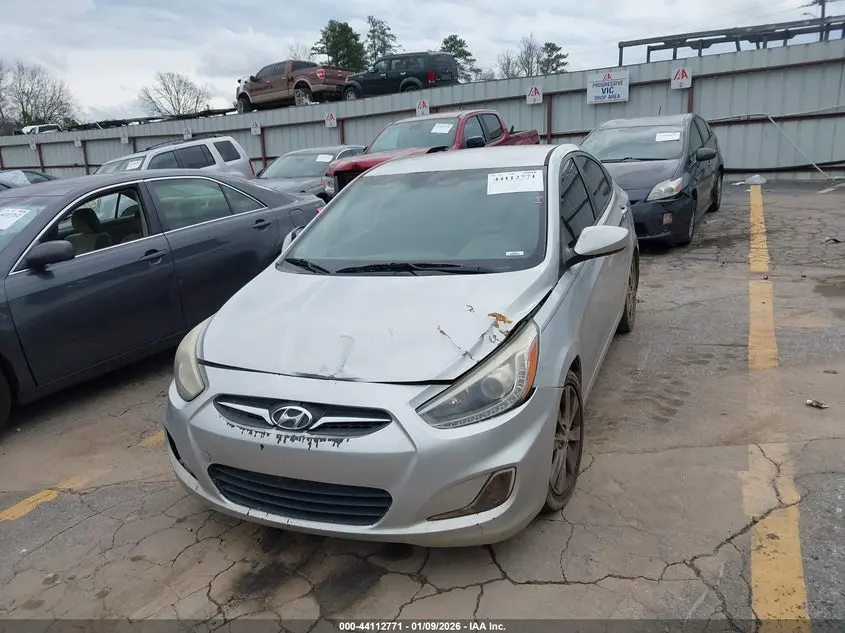2014 HYUNDAI ACCENT GLS