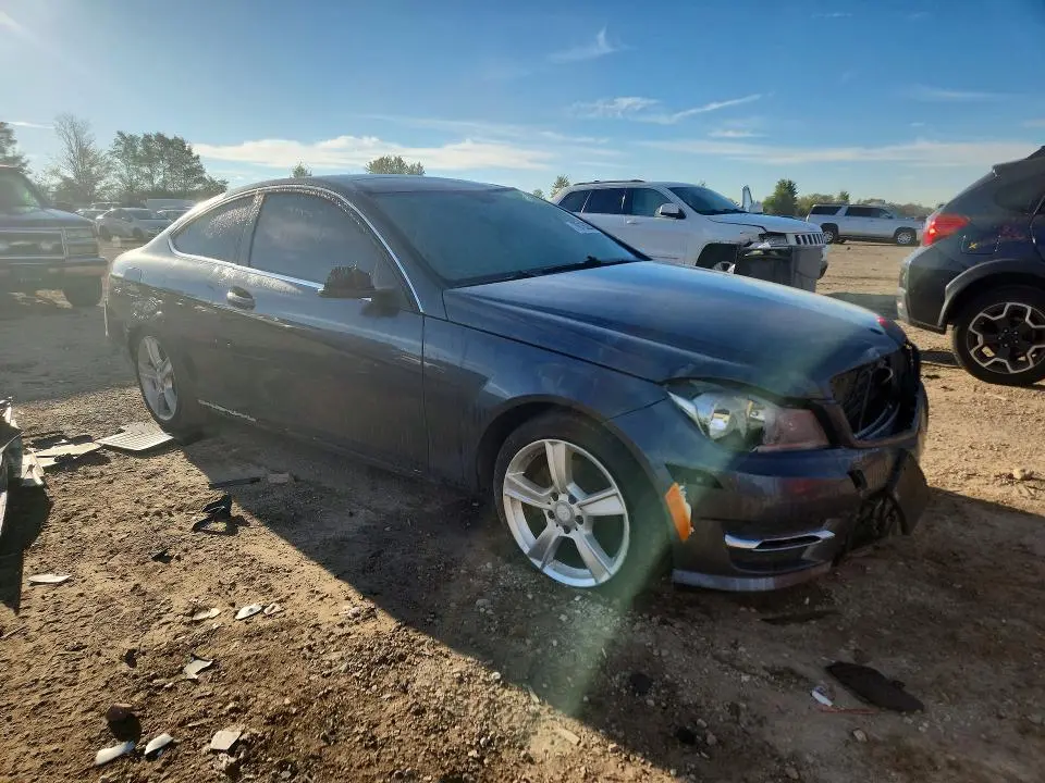 2013 MERCEDES-BENZ C 250  