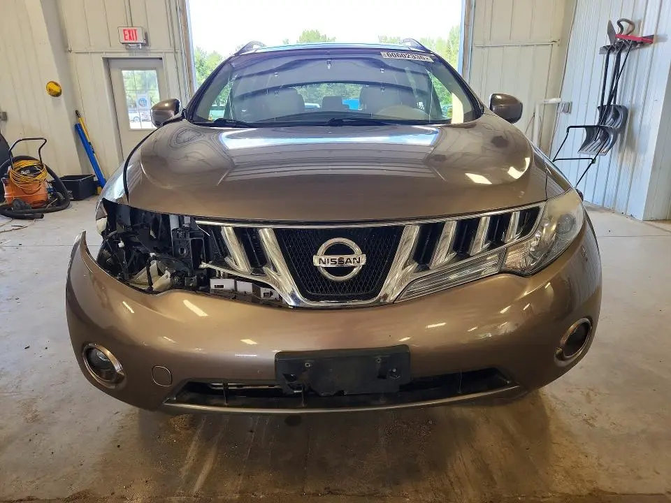 2010 NISSAN MURANO S  