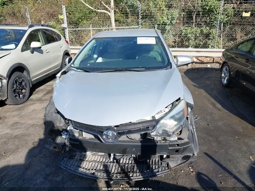 2016 TOYOTA COROLLA LE