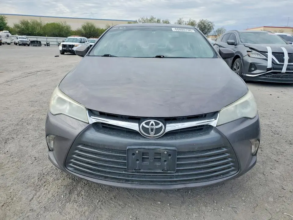 2015 TOYOTA CAMRY LE  