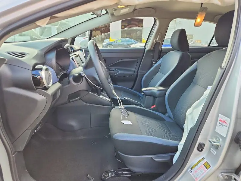 2024 NISSAN VERSA SV  