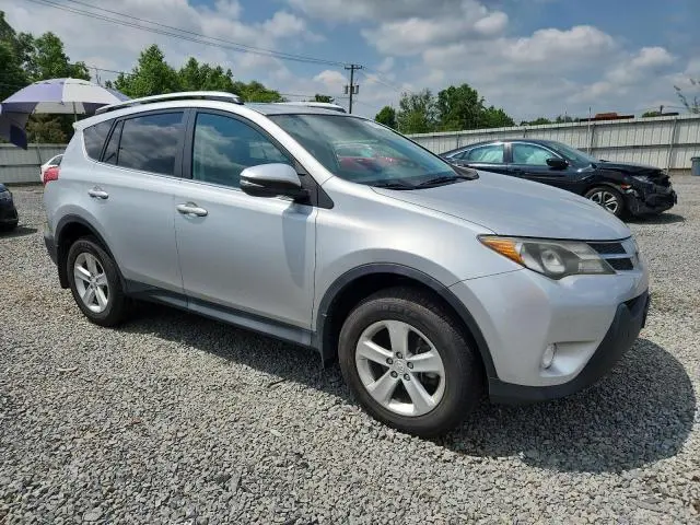 2014 TOYOTA RAV4 XLE  