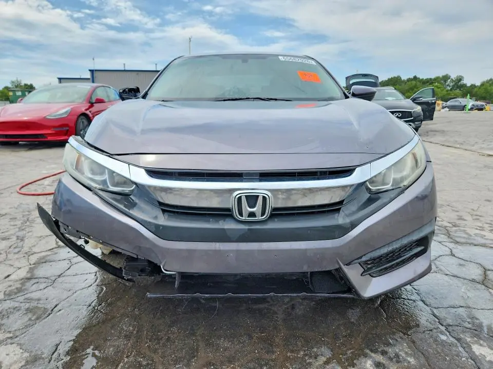 2018 HONDA CIVIC LX  