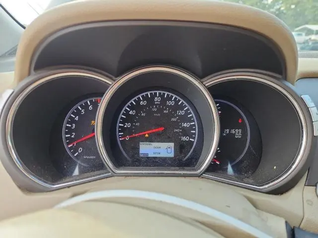 2013 NISSAN MURANO S  