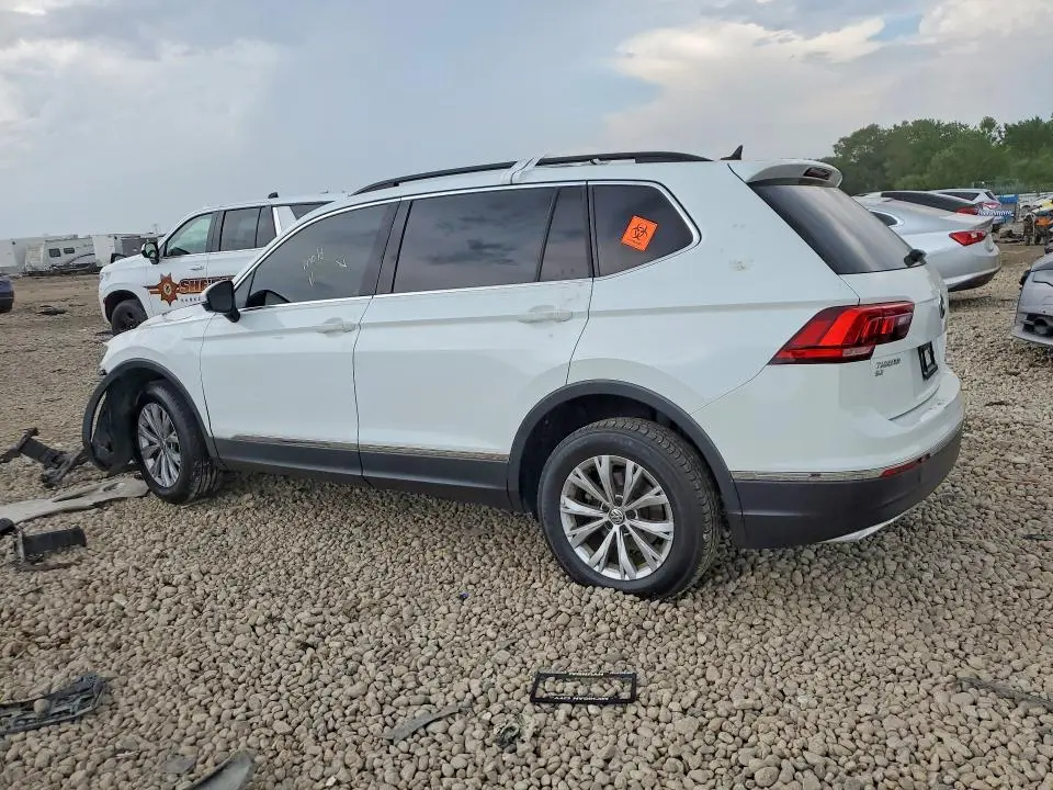 2018 VOLKSWAGEN TIGUAN SE  