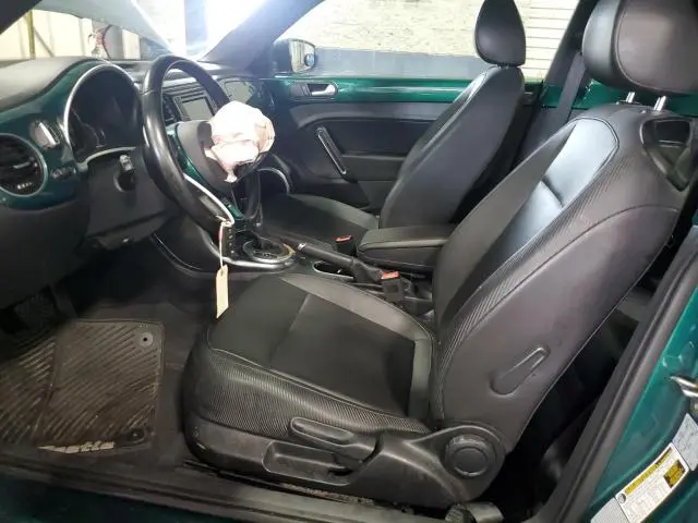 2017 VOLKSWAGEN BEETLE SE  