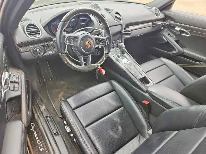2019 PORSCHE CAYMAN S  