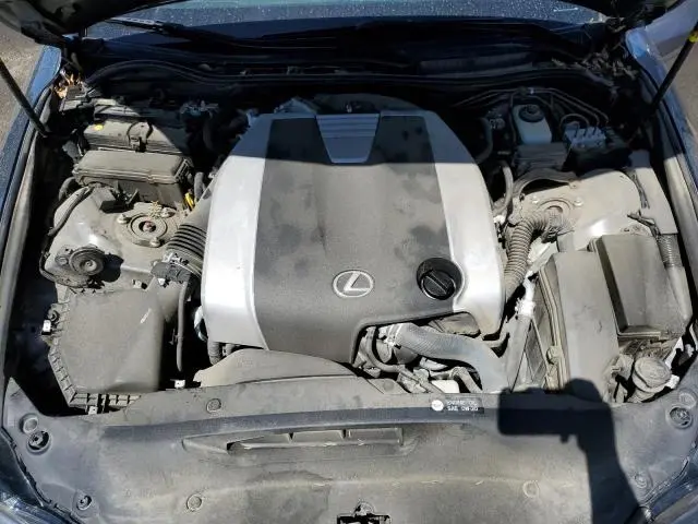 2017 LEXUS IS 300  