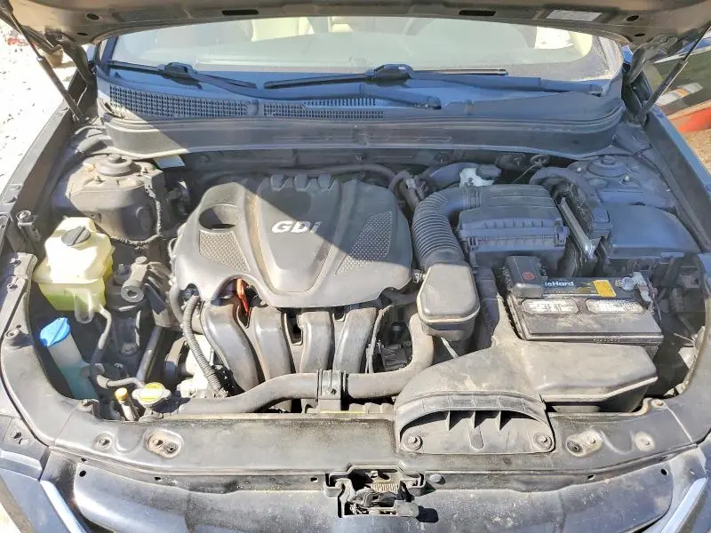 2011 HYUNDAI SONATA GLS  