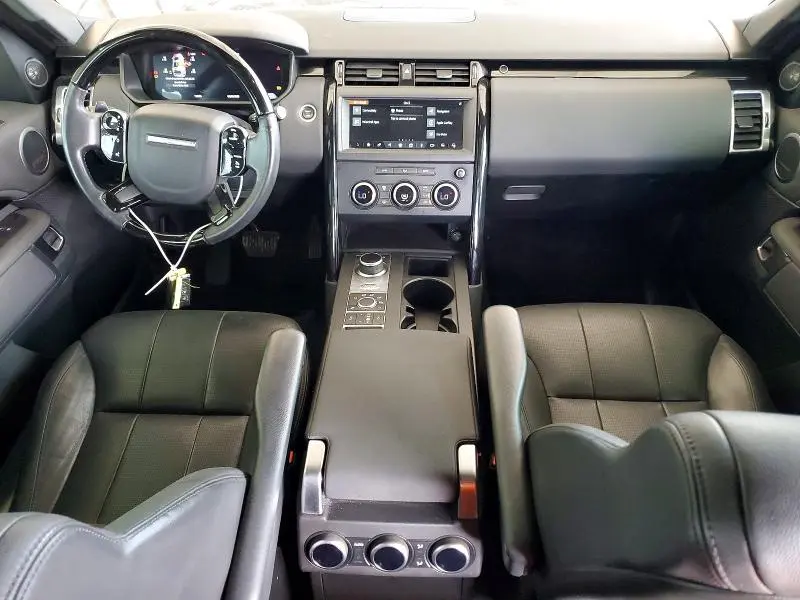 2020 LAND ROVER DISCOVERY SE  