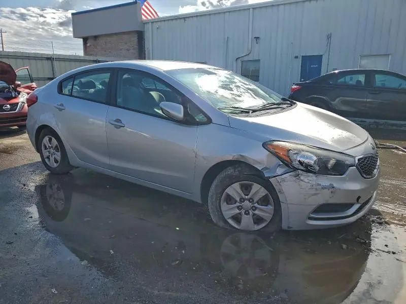 2016 KIA FORTE LX  