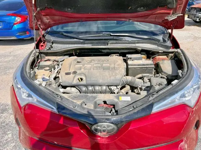 2018 TOYOTA C-HR XLE  