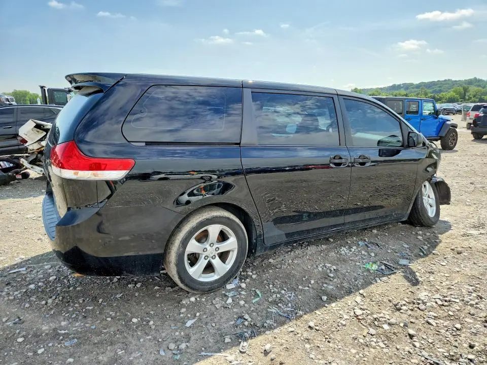 2012 TOYOTA SIENNA BASE 7-PASSENGER  