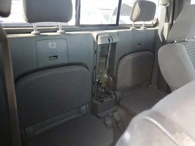 2010 NISSAN FRONTIER KING CAB SE