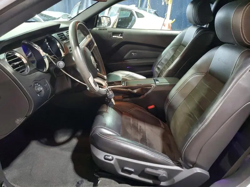 2013 FORD MUSTANG GT  