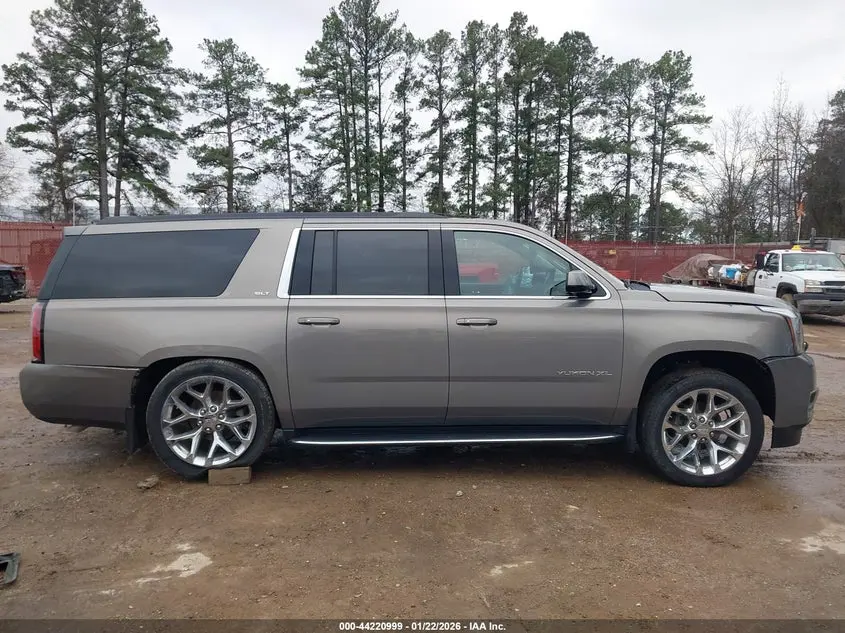 2019 GMC YUKON XL SLT