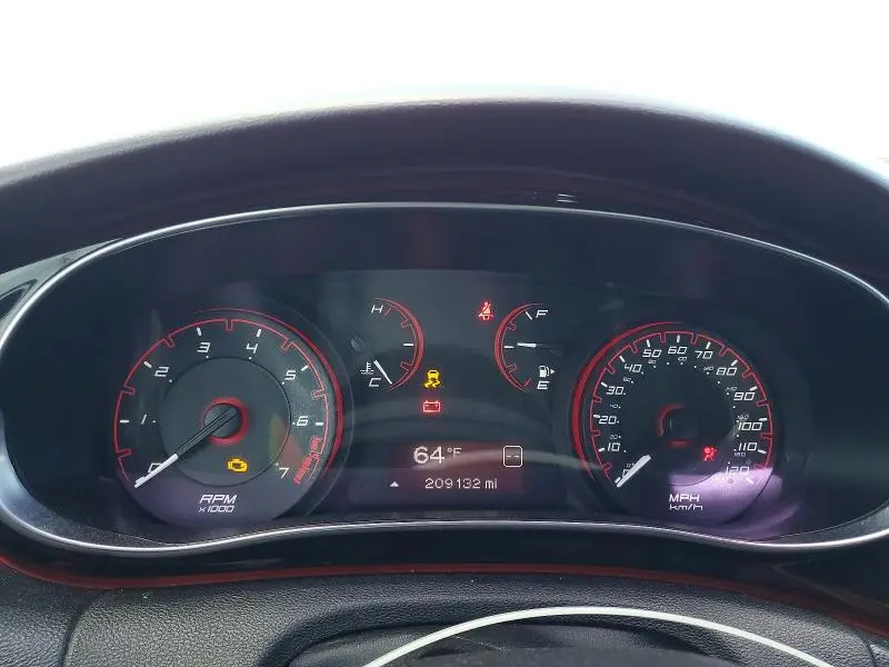 2015 DODGE DART SXT  