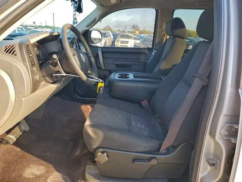 2011 CHEVROLET SILVERADO C1500 LS  