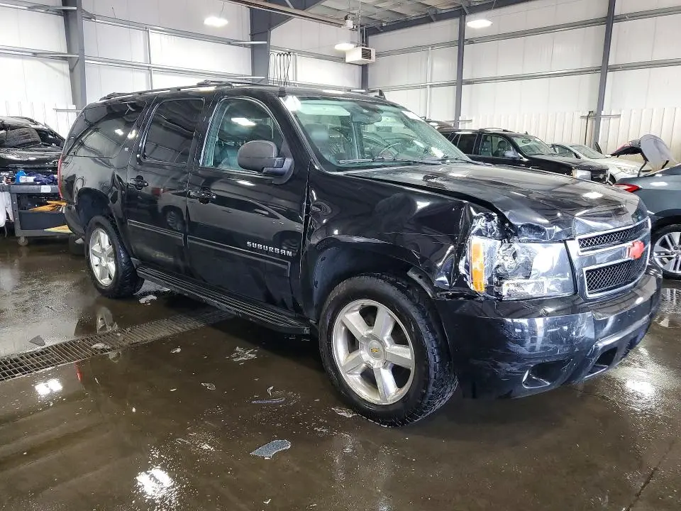 2012 CHEVROLET SUBURBAN K1500 LT  