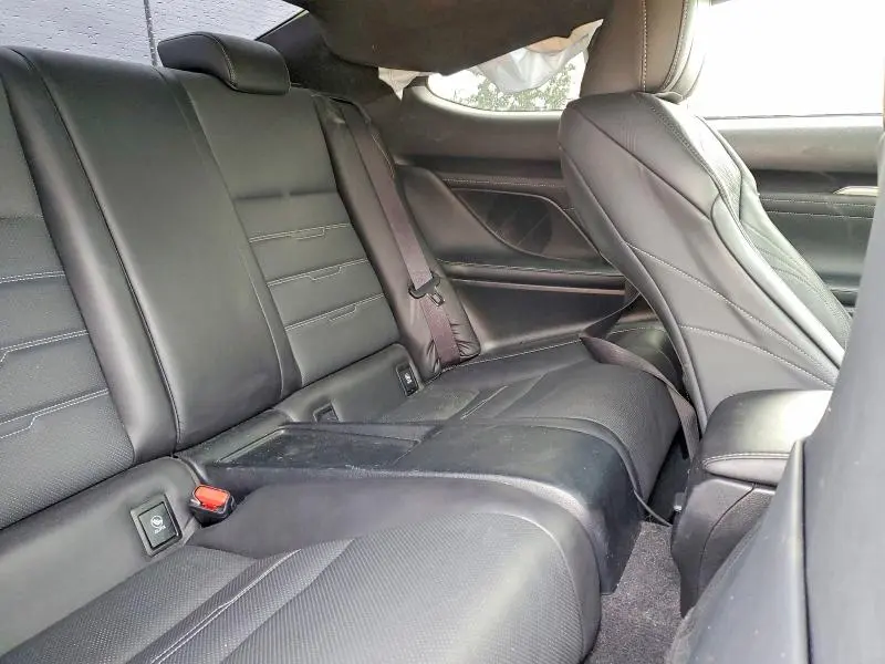 2016 LEXUS RC 200T BASE  