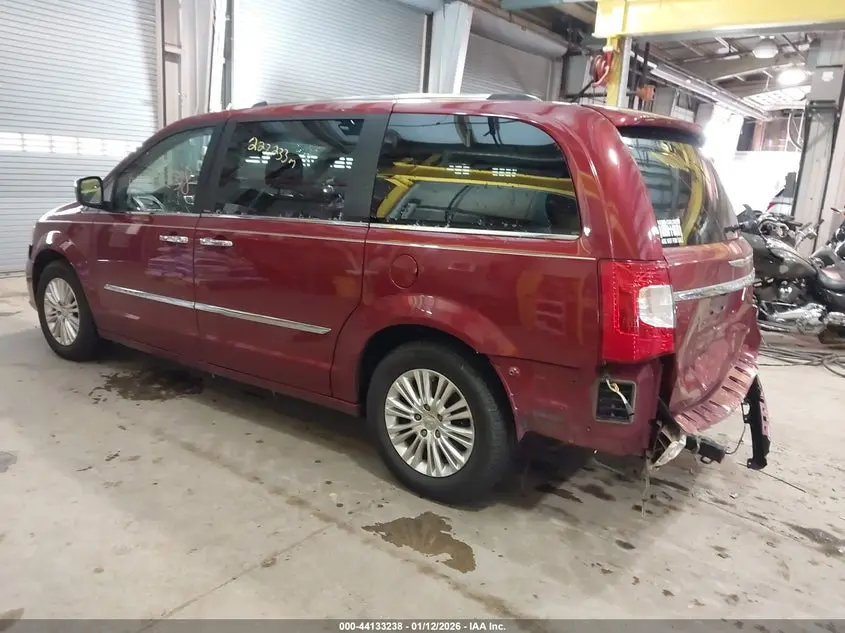 2012 CHRYSLER TOWN & COUNTRY LIMITED