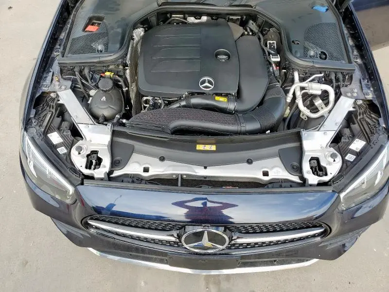 2022 MERCEDES-BENZ E 350  
