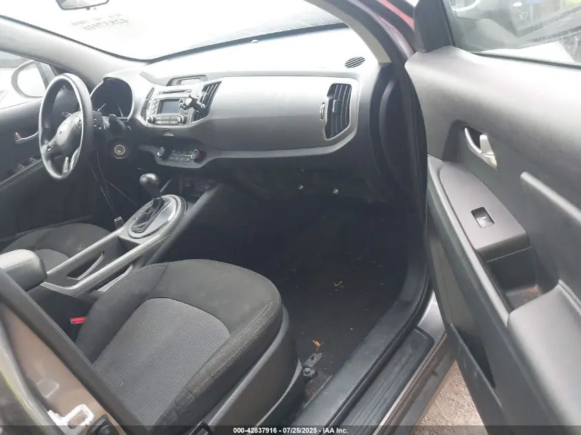 2016 KIA SPORTAGE LX