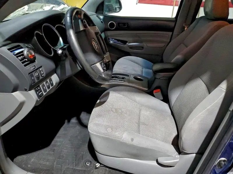 2015 TOYOTA TACOMA V6  