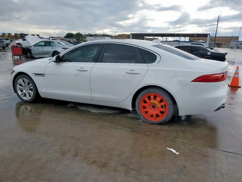 2016 JAGUAR XF PREMIUM  