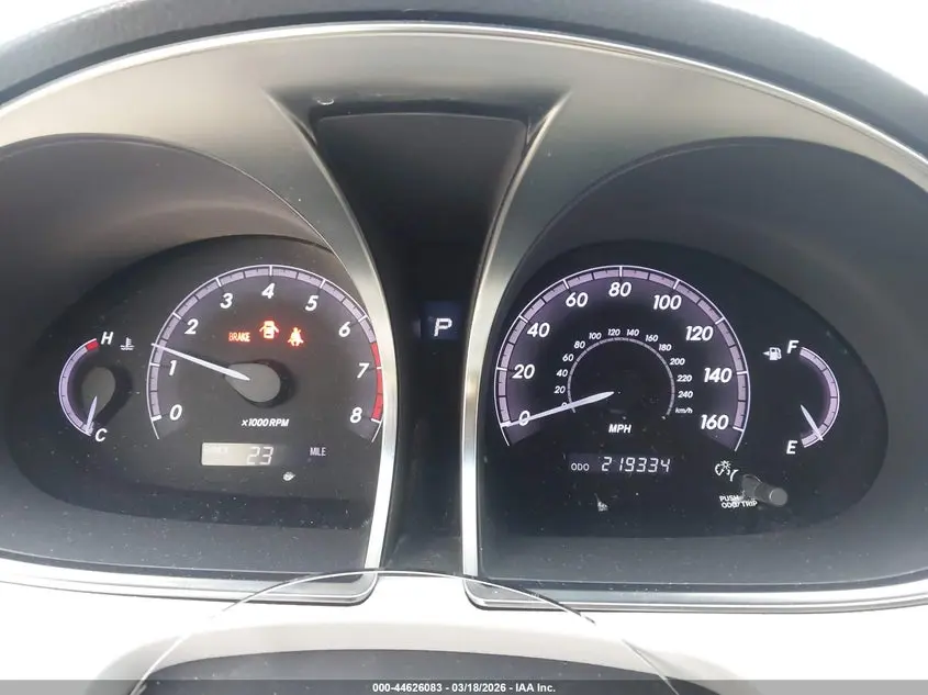 2011 TOYOTA AVALON LIMITED