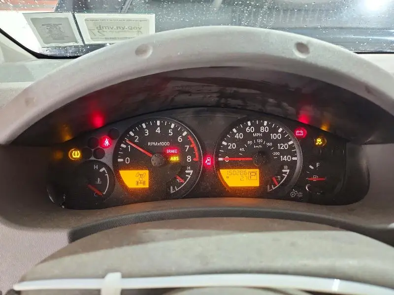 2014 NISSAN FRONTIER SV  