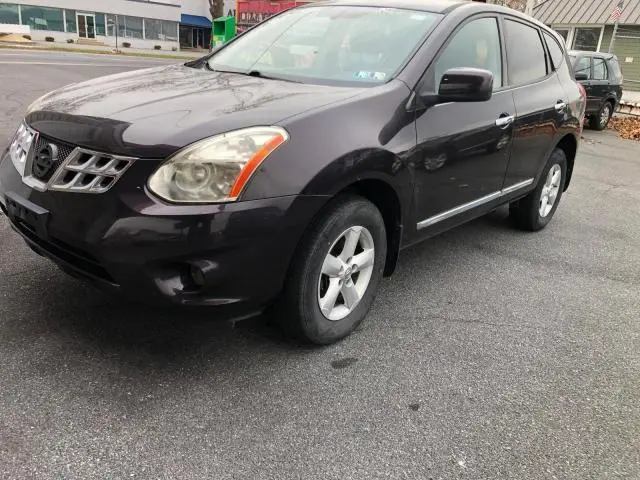 2013 NISSAN ROGUE S  