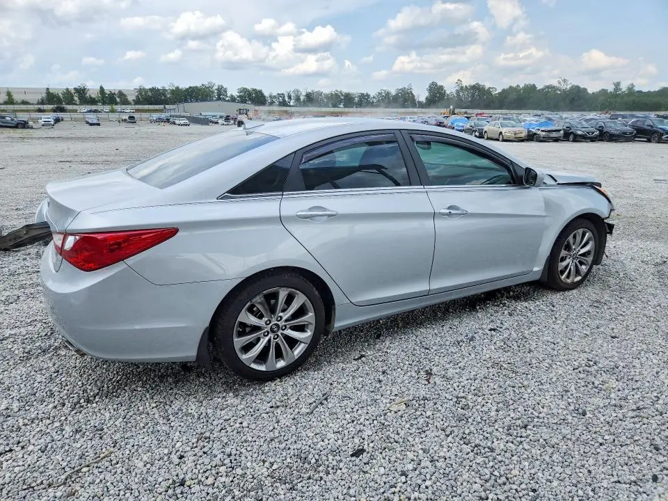 2012 HYUNDAI SONATA SE  