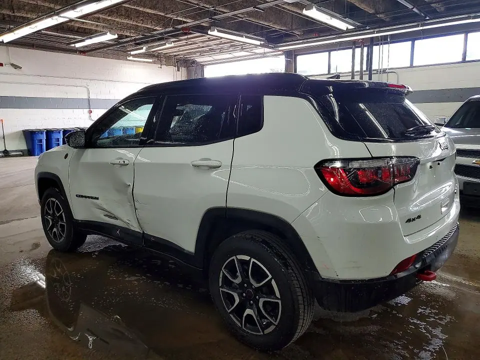 2025 JEEP COMPASS TRAILHAWK  